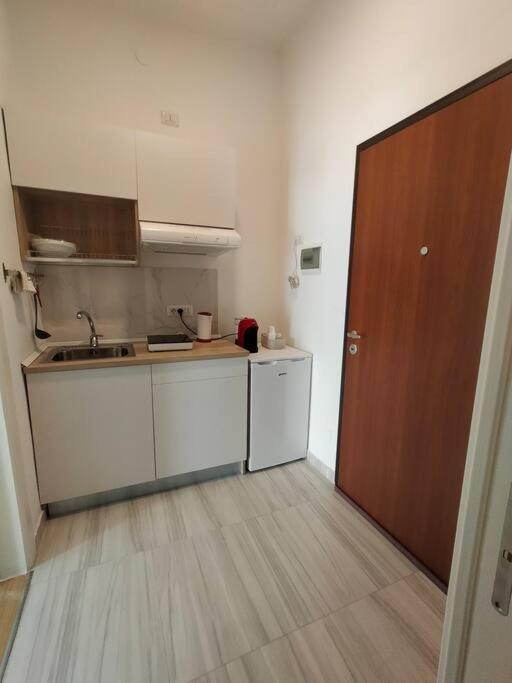 Aura Apartment Bari Eksteriør billede