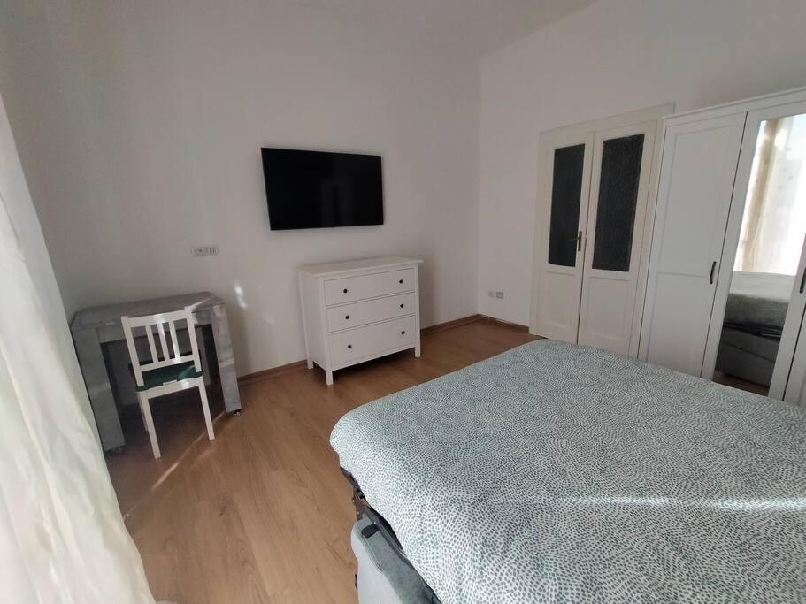 Aura Apartment Bari Eksteriør billede